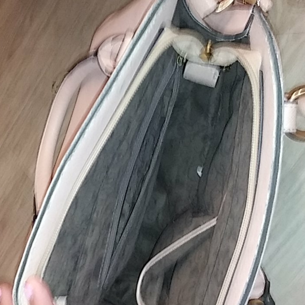 Purse - Picture 3 of 3